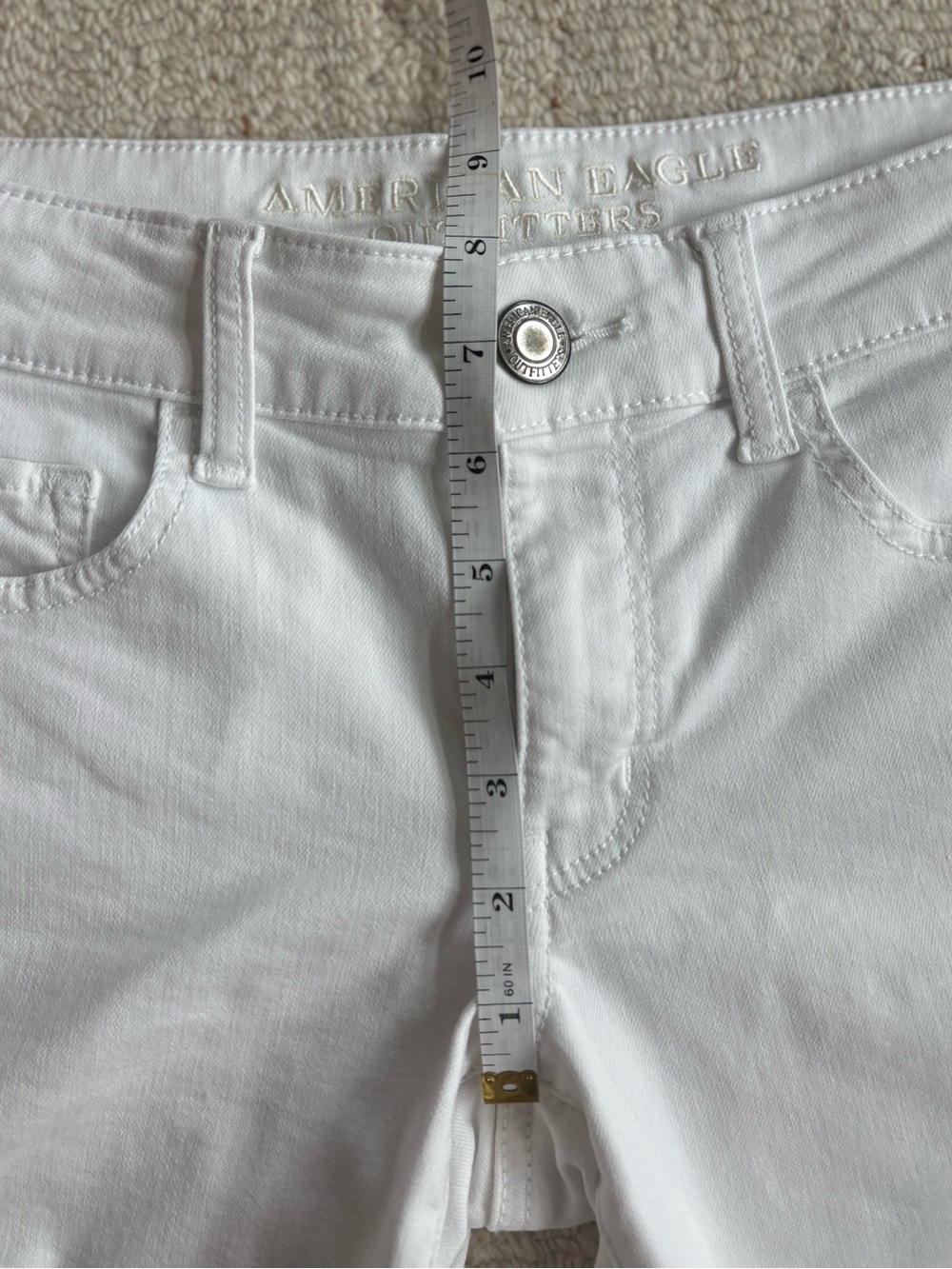 American Eagle AEO Twill Midi Shorts White Shorts Super Stretch - Size 6 - Picture 10 of 10